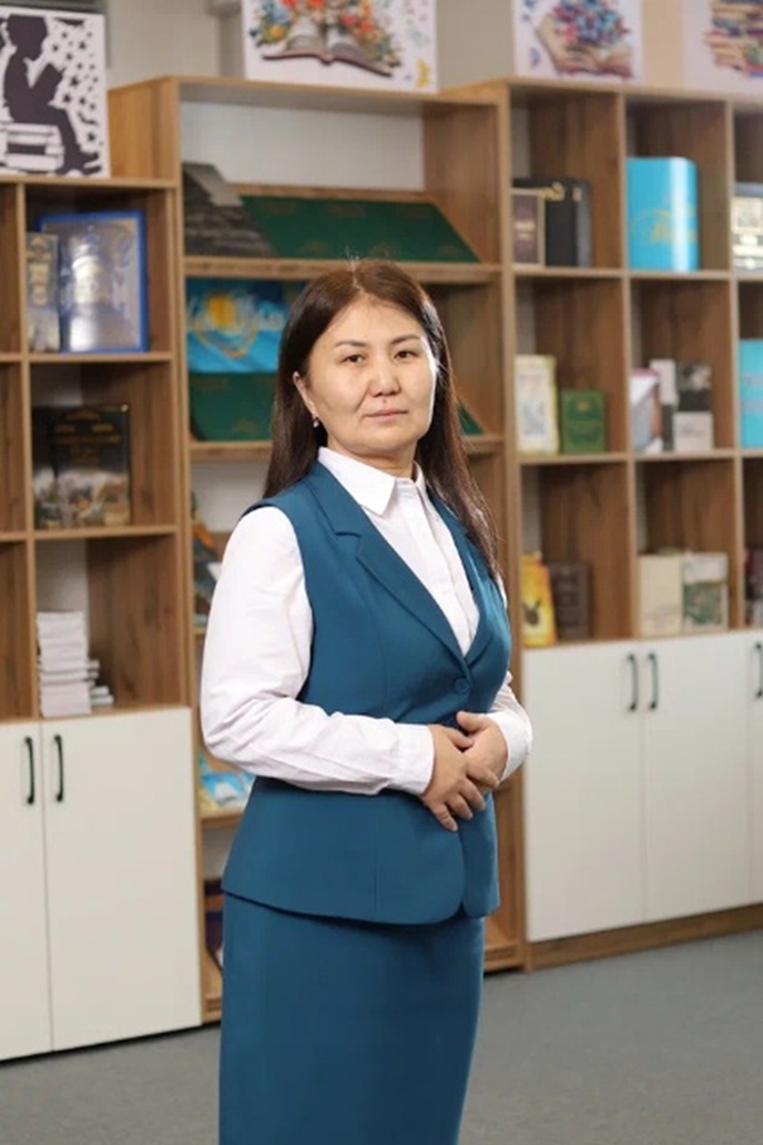 Адильханова